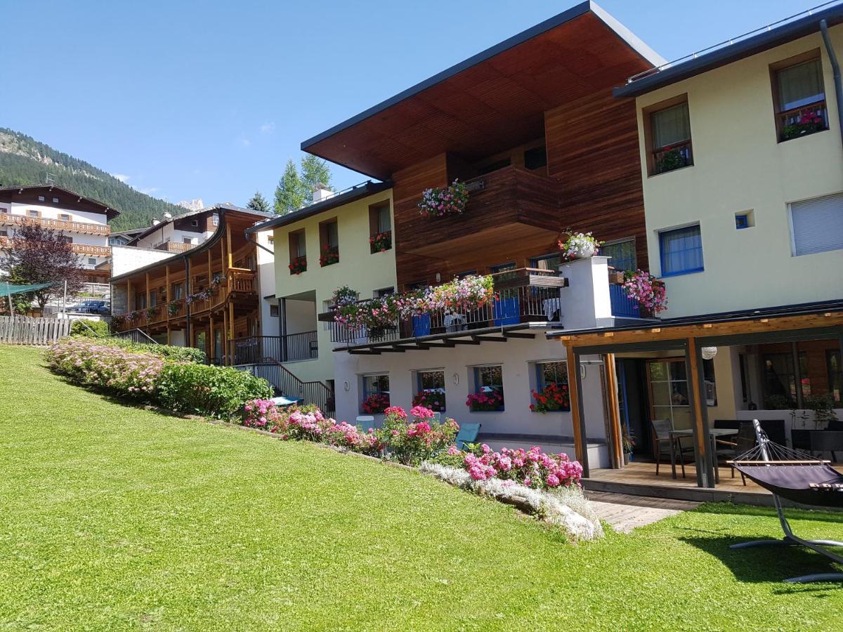 Hotel Garni Enrosadira Vigo di Fassa Zewnętrze zdjęcie