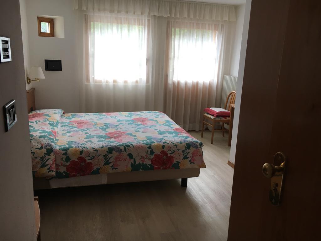 Hotel Garni Enrosadira Vigo di Fassa Zewnętrze zdjęcie
