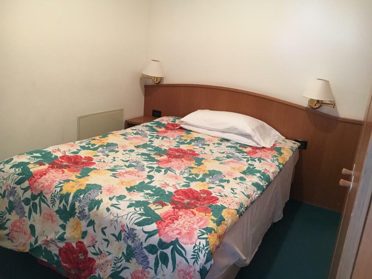 Hotel Garni Enrosadira Vigo di Fassa Zewnętrze zdjęcie